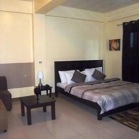 Hotel Cara Lipa City Exterior photo